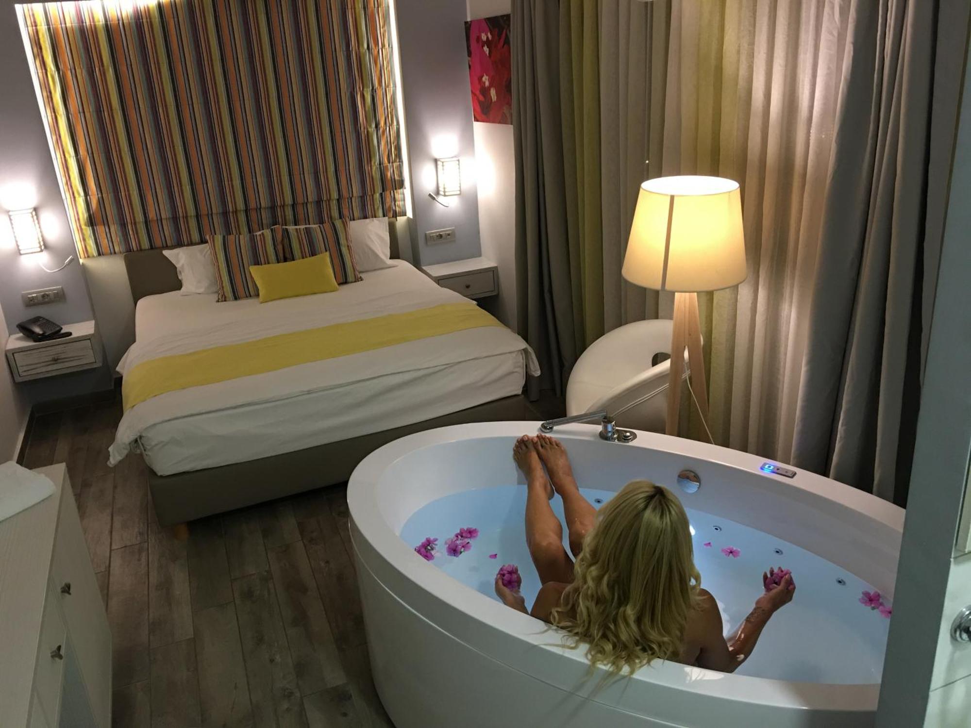 Kyknos Beach Hotel & Bungalows Малиа Екстериор снимка